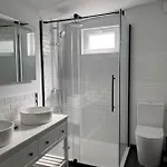 Independant Avec Jardin Prive بيت للعطل نيم