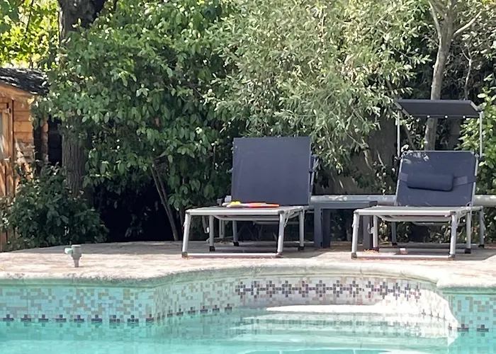 Hébergement de vacances Maisonnette Indépendante Avec Jardin/patio